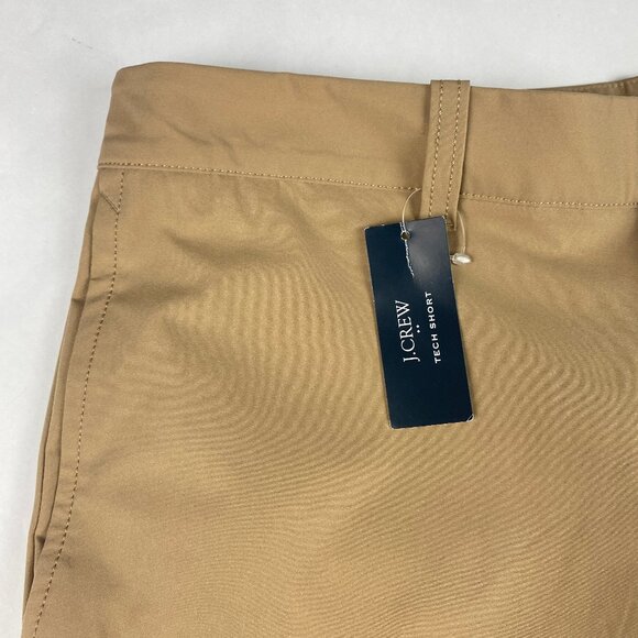NWT J Crew Factory Tech Shorts Men's Size 33 Tan - Picture 3 of 13